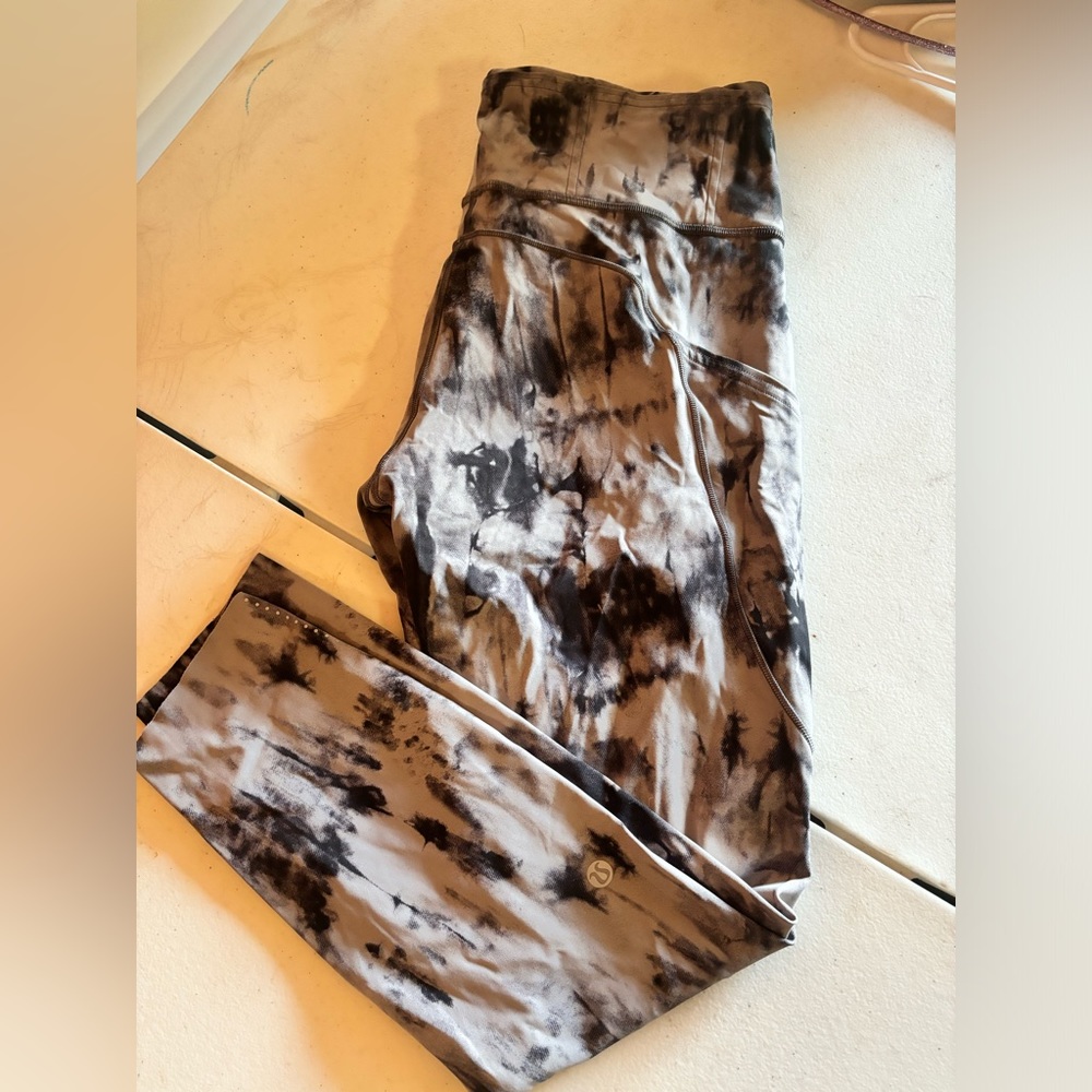 Lululemon fast and free HR leggings size 10